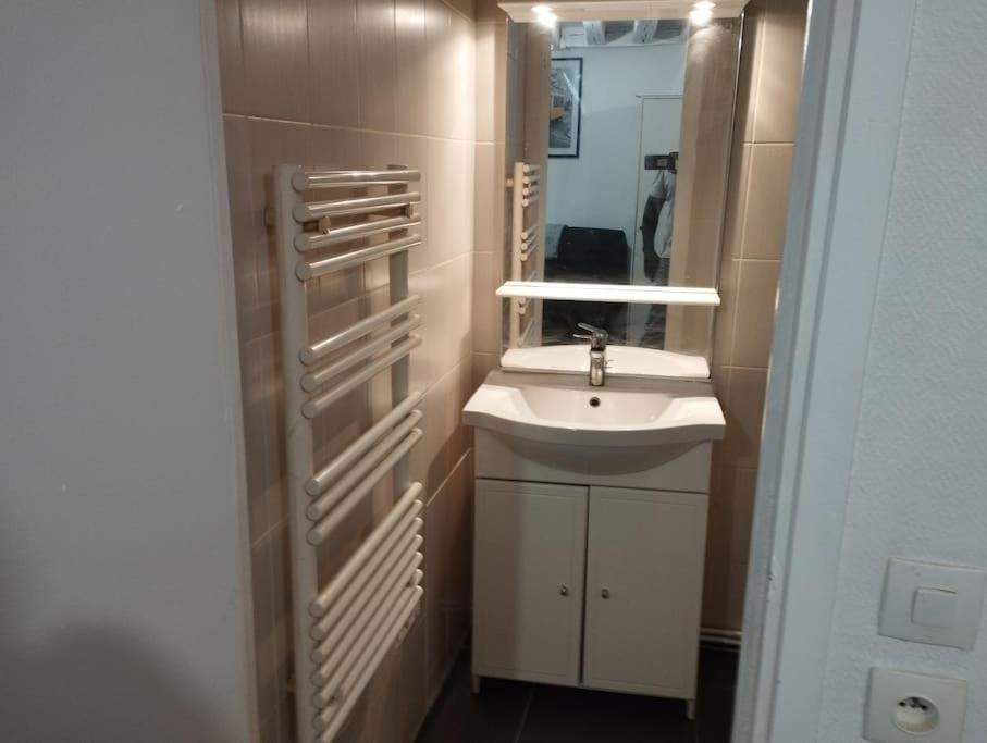 Studio Equipe Proche Aeroport Paris Cdg Apartment Vemars Екстериор снимка