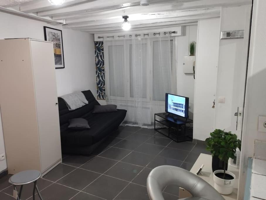 Studio Equipe Proche Aeroport Paris Cdg Apartment Vemars Екстериор снимка