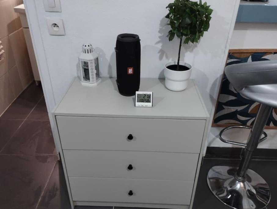 Studio Equipe Proche Aeroport Paris Cdg Apartment Vemars Екстериор снимка